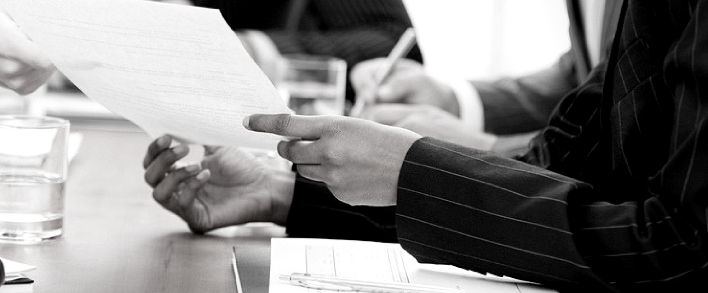 בחינה מקיפה וכוללת של כל תיק